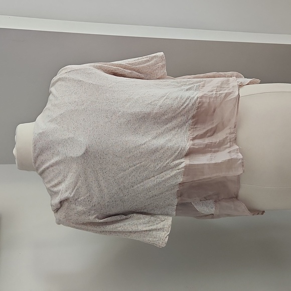 Spring cover up - Picture 2 of 2